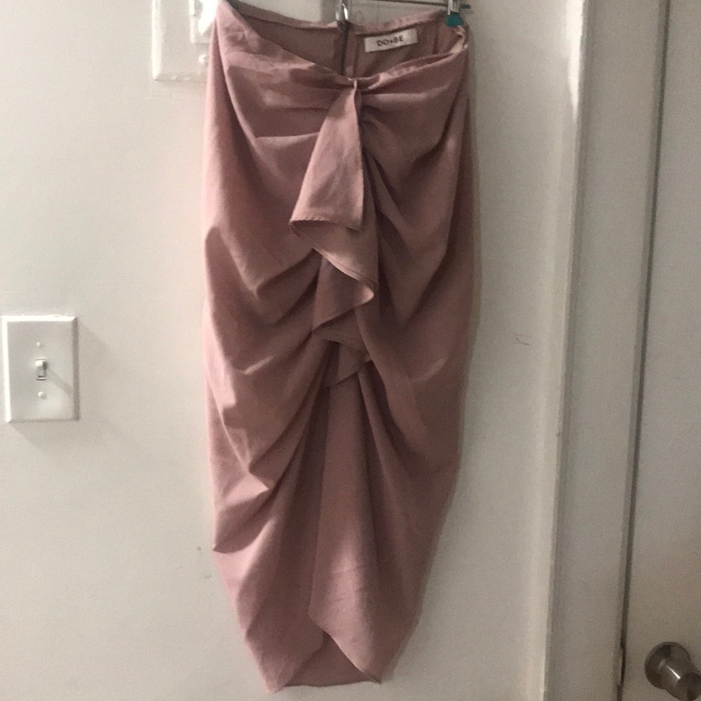 Dusty rose ruched skirt